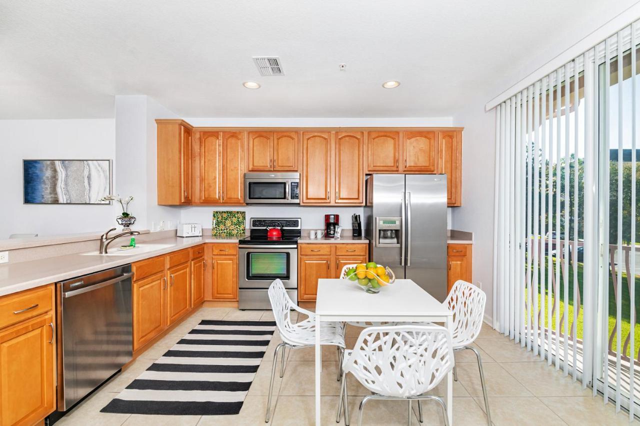 Updated Vista Cay Townhome, 10 Min From Universal Орландо Екстер'єр фото